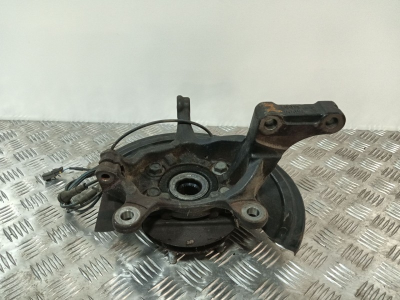 Recambio de mangueta delantera izquierda para nissan juke (f15) kuro referencia OEM IAM 400151KK0H  
