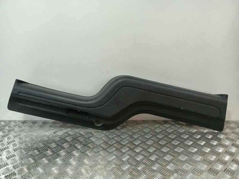 Recambio de moldura para land rover discovery iv (l319) 3.0 sdv6 4x4 referencia OEM IAM ERQ000104  
