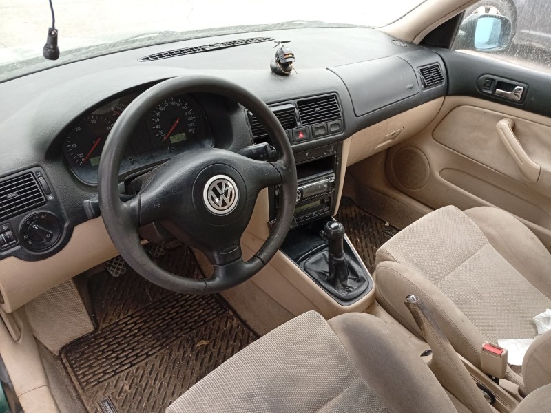 volkswagen golf iv (1j1) del año 2000