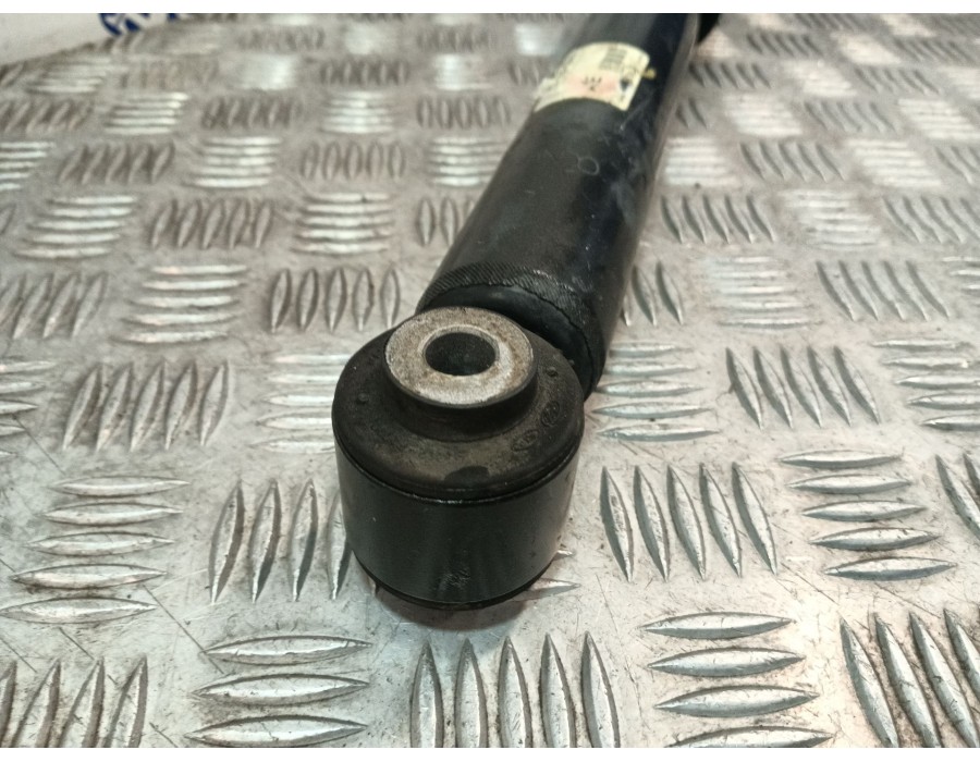 Recambio de amortiguador trasero derecho para hyundai ioniq (ae) 1.6 gdi hybrid referencia OEM IAM 55300G2400 55310XXX01 