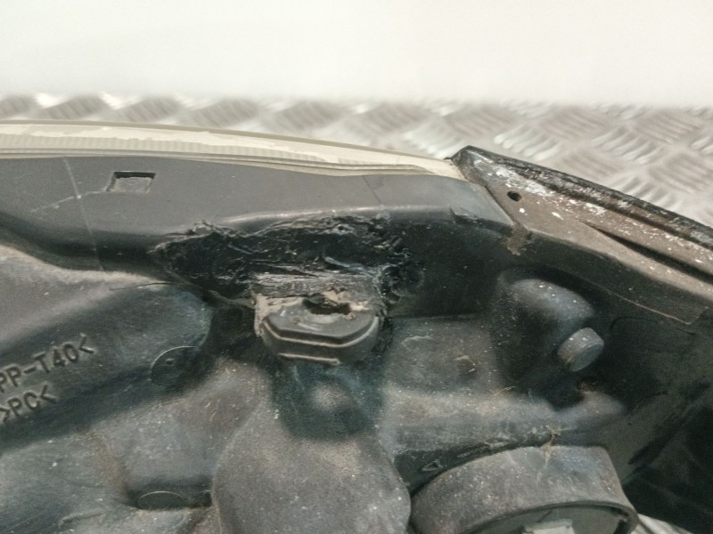 Recambio de faro derecho para nissan almera ii hatchback (n16) 1.5 dci referencia OEM IAM 26010BN66A  