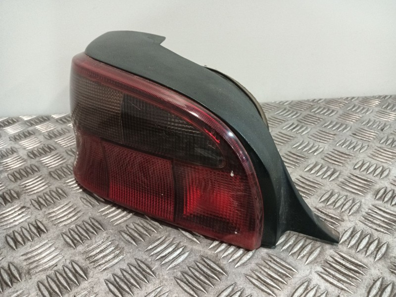 Recambio de piloto trasero izquierdo para citroën saxo (s0, s1) 1.1 x, sx referencia OEM IAM   