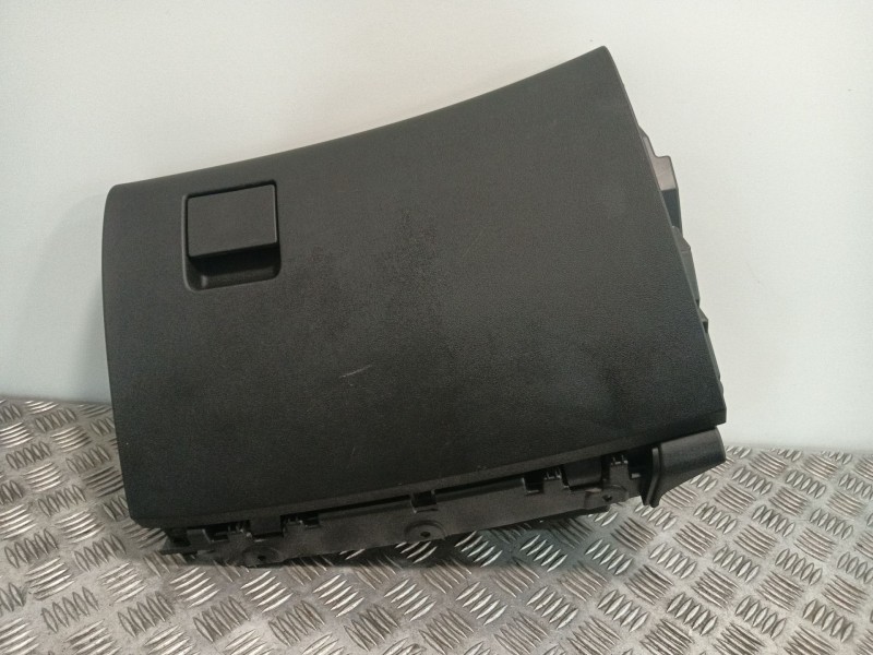 Recambio de guantera para opel insignia berlina 2.0 cdti cat referencia OEM IAM 1014668  