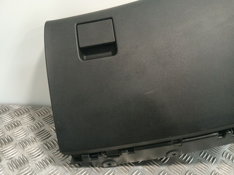 Recambio de guantera para opel insignia berlina 2.0 cdti cat referencia OEM IAM 1014668  