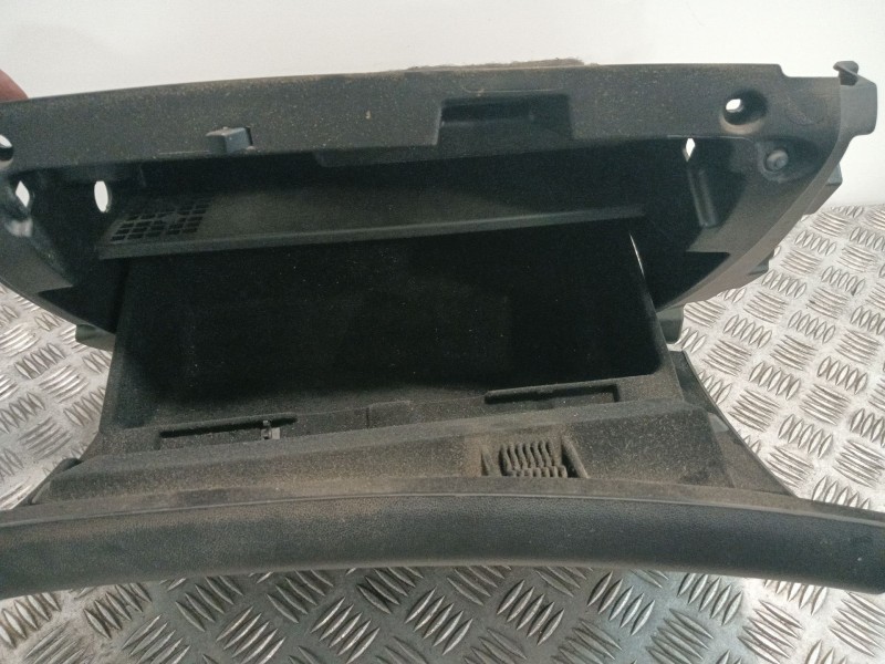 Recambio de guantera para opel insignia berlina 2.0 cdti cat referencia OEM IAM 1014668  
