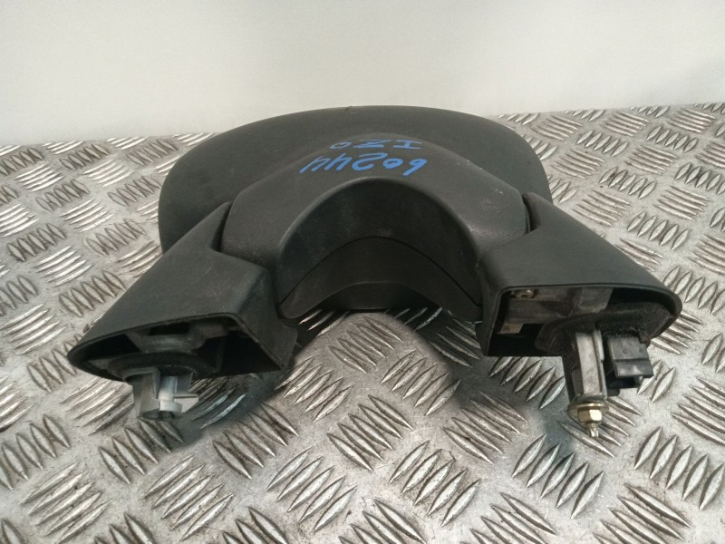 Recambio de retrovisor izquierdo para opel vivaro a furgoneta (x83) 1.9 dti (f7) referencia OEM IAM   