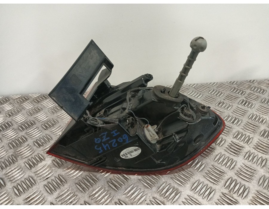 Recambio de piloto trasero izquierdo para renault scénic iv (j9_) 1.5 dci 110 referencia OEM IAM 265550644R 265550644RA 