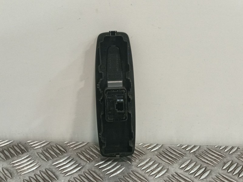Recambio de mando elevalunas delantero derecho para renault scénic iv (j9_) 1.5 dci 110 referencia OEM IAM 809605274R  