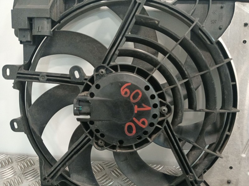Recambio de electroventilador para citroën c3 ii (sc_) 1.6 bluehdi 75 referencia OEM IAM 9801666680 T300217 
