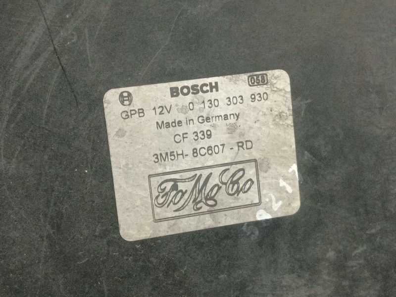 Recambio de electroventilador para volvo v50 familiar 1.6 diesel cat referencia OEM IAM 3M5H8C607RD 1137328148 3135103546