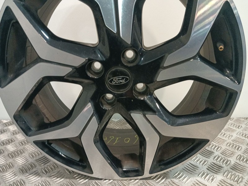 Recambio de llanta para ford ecosport 1.0 ecoboost referencia OEM IAM MN1C-BA  