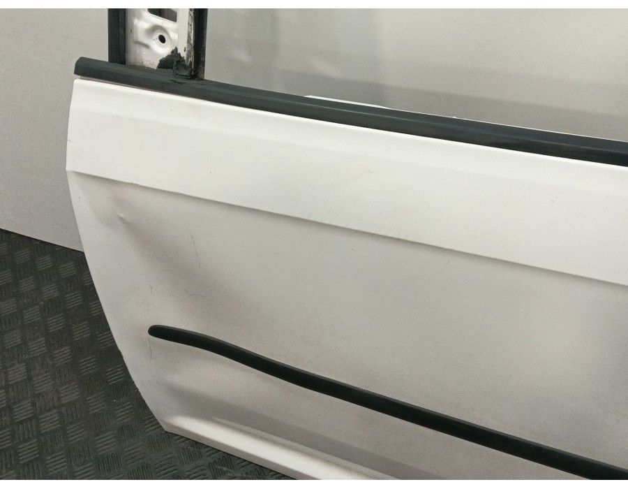 Recambio de puerta delantera izquierda para volkswagen caddy iv monospace (sab, saj) 2.0 tdi referencia OEM IAM 2K5831055  