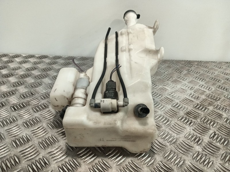 Recambio de deposito limpia para opel insignia berlina 2.0 cdti cat referencia OEM IAM 13240935  