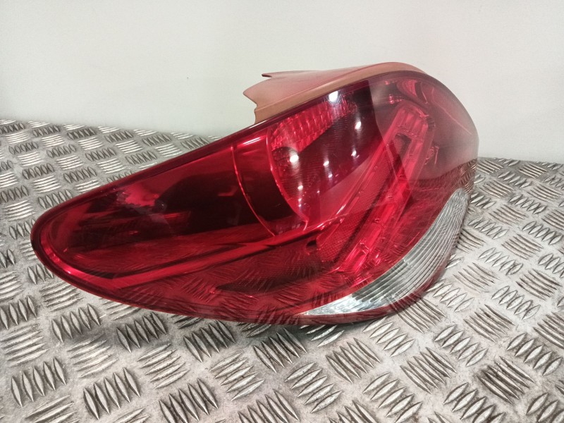 Recambio de piloto trasero izquierdo para peugeot 207/207+ (wa_, wc_) 1.6 hdi referencia OEM IAM 968656608000  