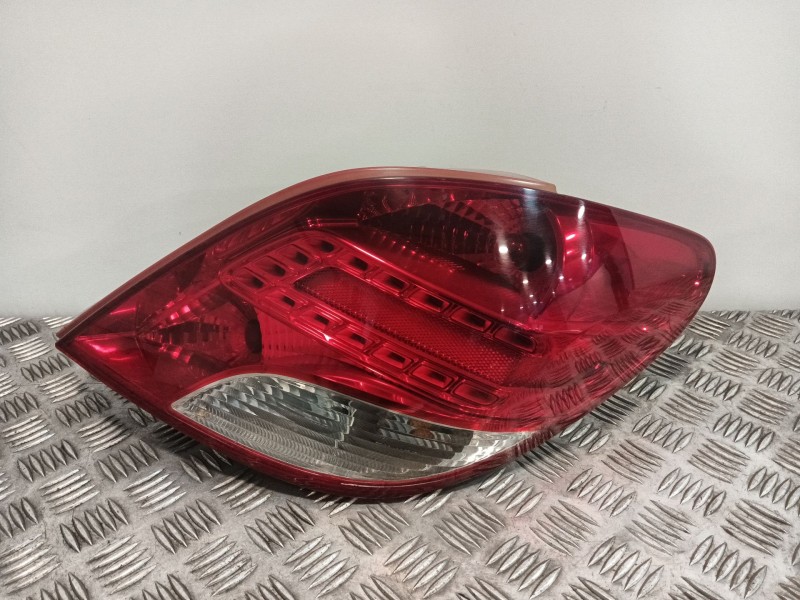 Recambio de piloto trasero derecho para peugeot 207/207+ (wa_, wc_) 1.6 hdi referencia OEM IAM 968656598000  