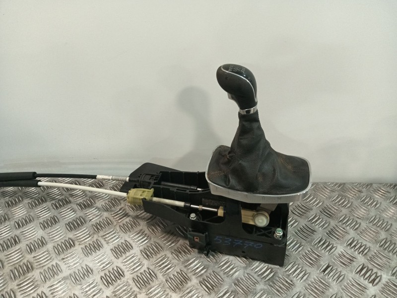 Recambio de palanca cambio para opel insignia berlina 2.0 cdti cat referencia OEM IAM 13261545 329510614 55563829