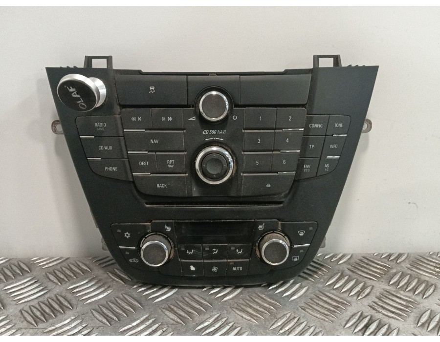 Recambio de sistema audio / radio cd para opel insignia berlina 2.0 cdti cat referencia OEM IAM 13273255 13273102 