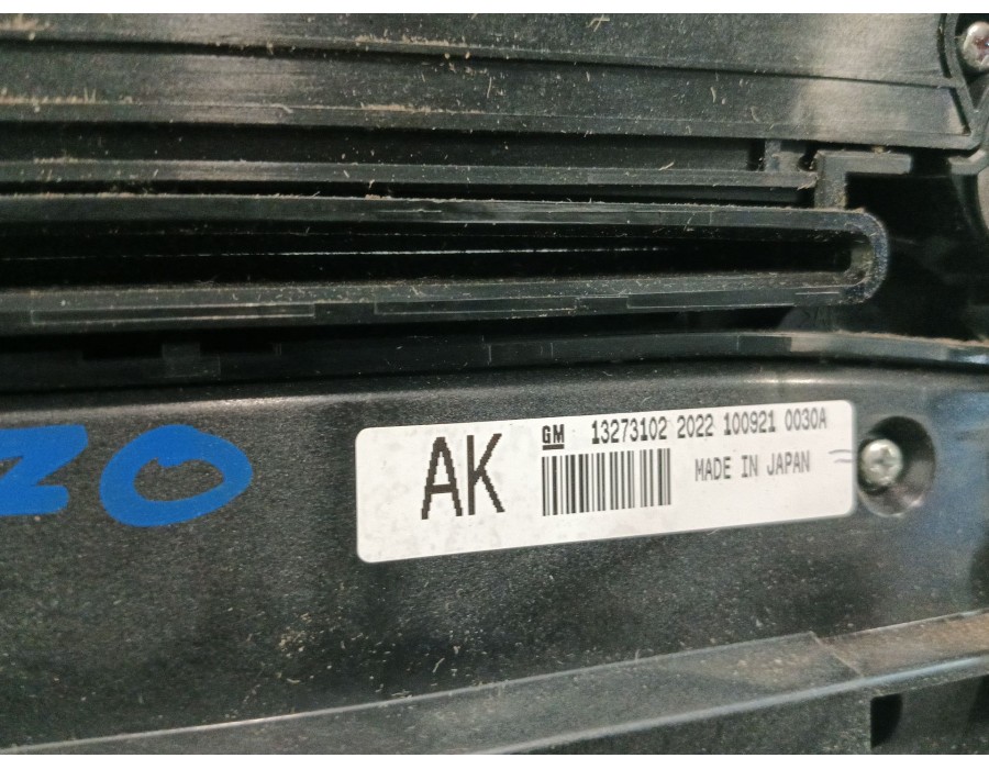 Recambio de sistema audio / radio cd para opel insignia berlina 2.0 cdti cat referencia OEM IAM 13273255 13273102 