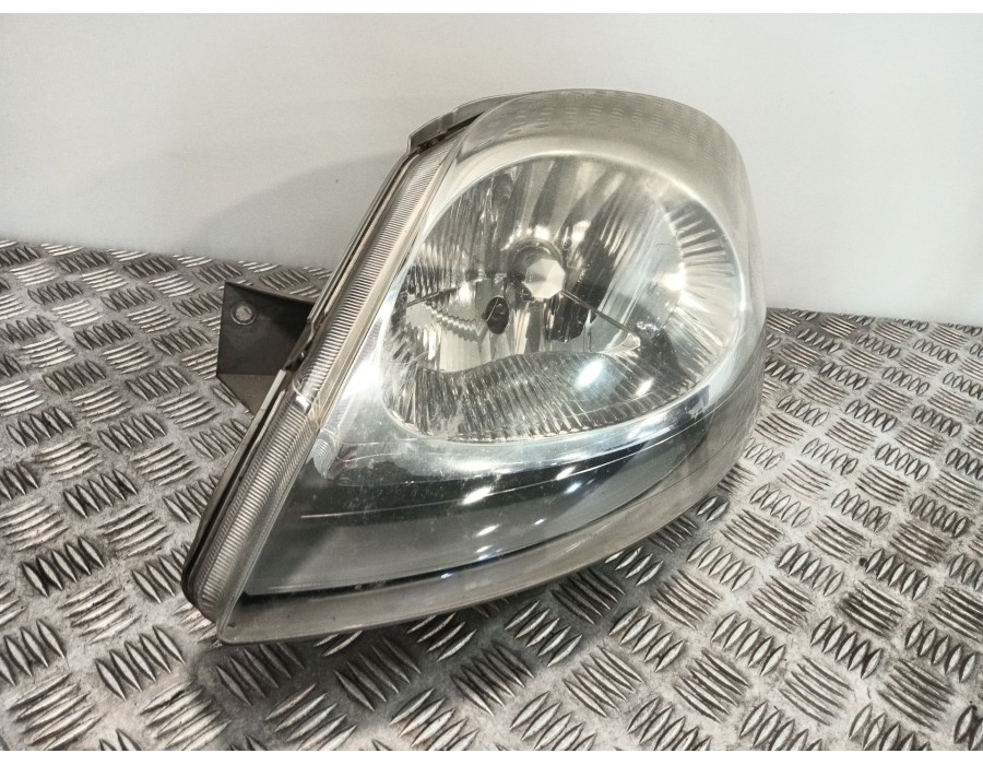 Recambio de faro izquierdo para opel vivaro a furgoneta (x83) 1.9 dti (f7) referencia OEM IAM 91165719 89308695 