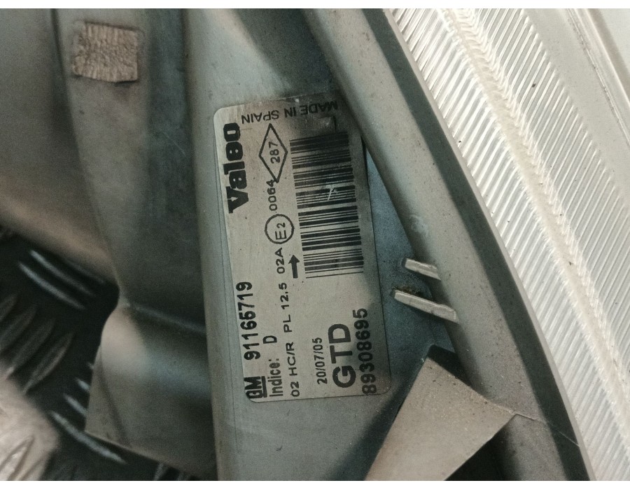 Recambio de faro izquierdo para opel vivaro a furgoneta (x83) 1.9 dti (f7) referencia OEM IAM 91165719 89308695 