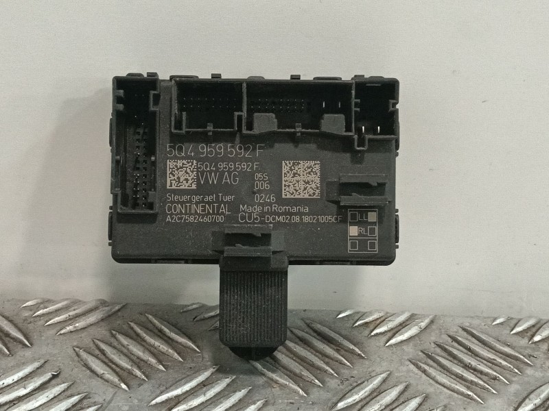 Recambio de modulo electronico para skoda octavia lim. (5e3) referencia OEM IAM 5Q4959592F  