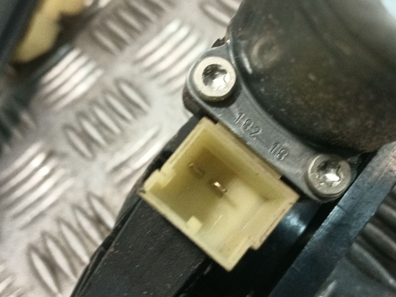 Recambio de elevalunas delantero derecho para skoda octavia lim. (5e3) referencia OEM IAM 5E0867462B  