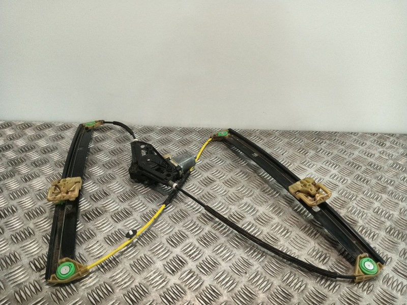 Recambio de elevalunas delantero derecho para skoda octavia lim. (5e3) referencia OEM IAM 5E0867462B  