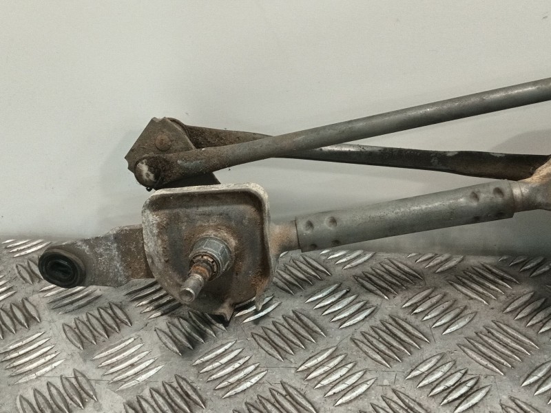 Recambio de motor limpia delantero para opel insignia berlina 2.0 cdti cat referencia OEM IAM 13227392  