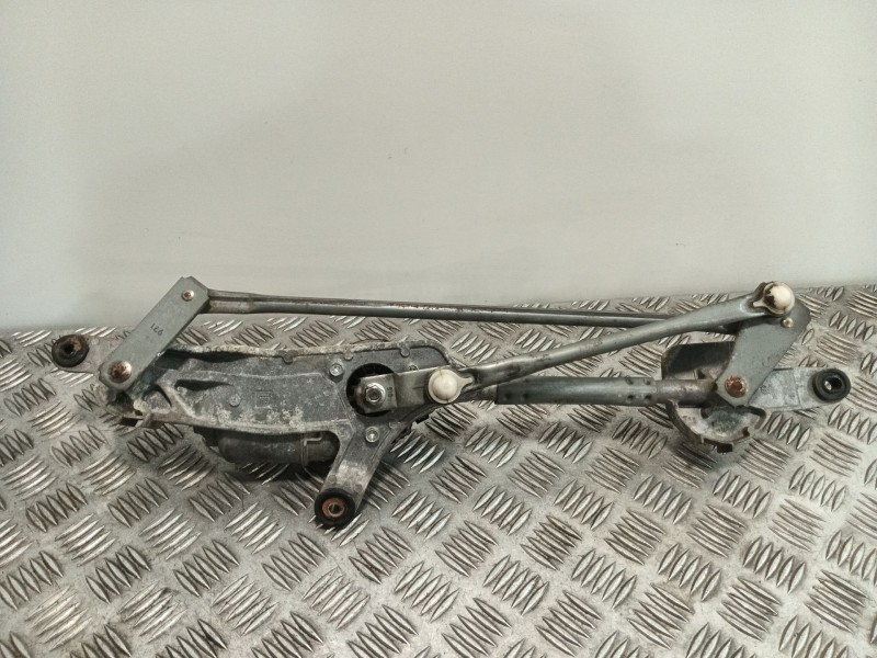 Recambio de motor limpia delantero para opel insignia berlina 2.0 cdti cat referencia OEM IAM 13227392  