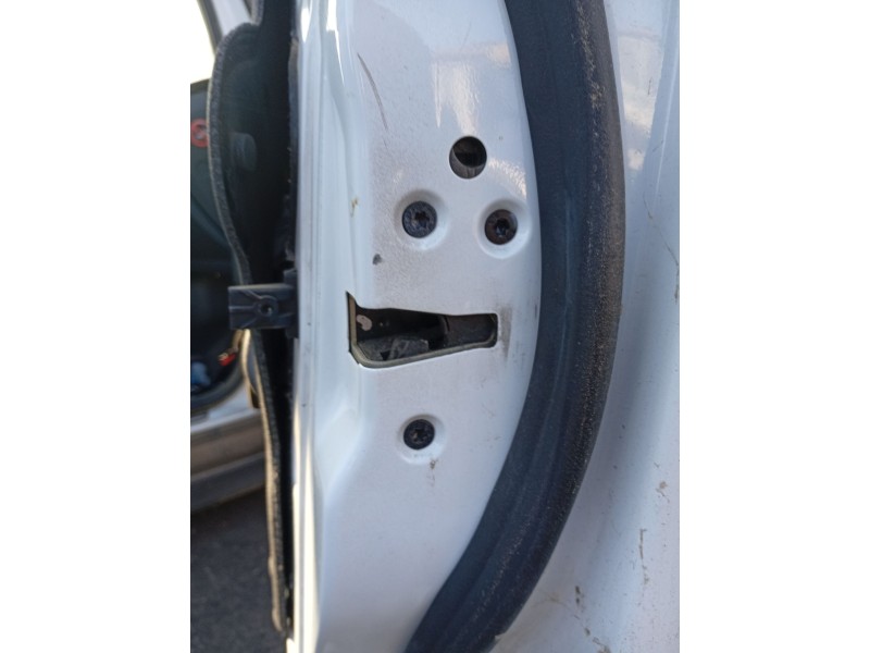 Recambio de cerradura puerta delantera derecha para ford c-max 1.0 ecoboost cat referencia OEM IAM 2048282  