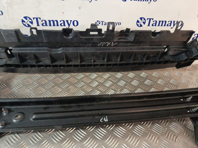 Recambio de refuerzo paragolpes delantero para fiat doblo cargo (263_) 1.3 d multijet referencia OEM IAM 09461222 09461202 