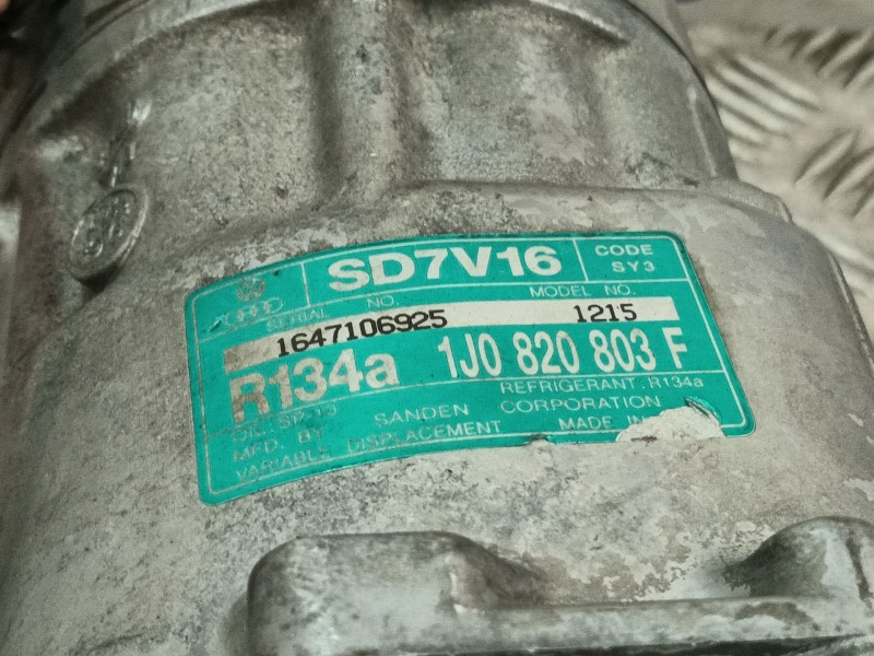 Recambio de compresor aire acondicionado para seat leon (1m1) 1.9 tdi referencia OEM IAM 1J0820803F  
