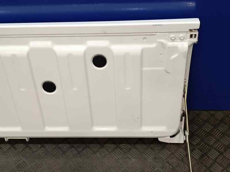 Recambio de porton trasero para isuzu d-max 1.9 turbodiesel referencia OEM IAM   