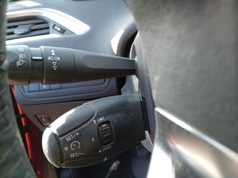 Recambio de com 2000 para peugeot 208 i (ca_, cc_) 1.2 vti 68 / puretech 68 referencia OEM IAM   