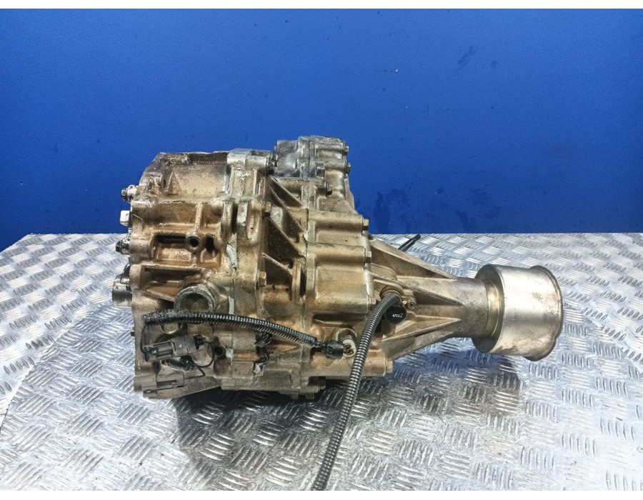 Recambio de caja transfer para nissan pick-up (d22) 2.5 16v turbodiesel cat referencia OEM IAM X1B  YD25DDTI