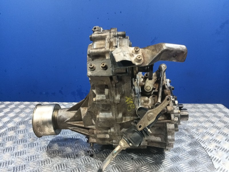 Recambio de caja transfer para nissan pick-up (d22) 2.5 16v turbodiesel cat referencia OEM IAM X1B  YD25DDTI