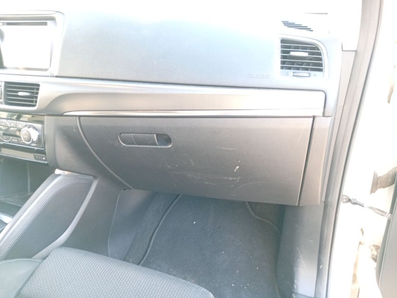 Recambio de guantera para mazda cx-5 van (ke_) skyactiv-d awd (ken9) referencia OEM IAM KD4564030D02  