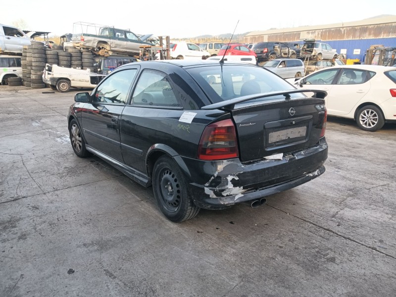 opel astra g hatchback (t98) del año 2001