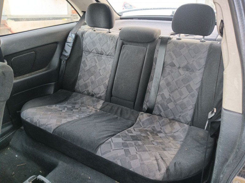 opel astra g hatchback (t98) del año 2001