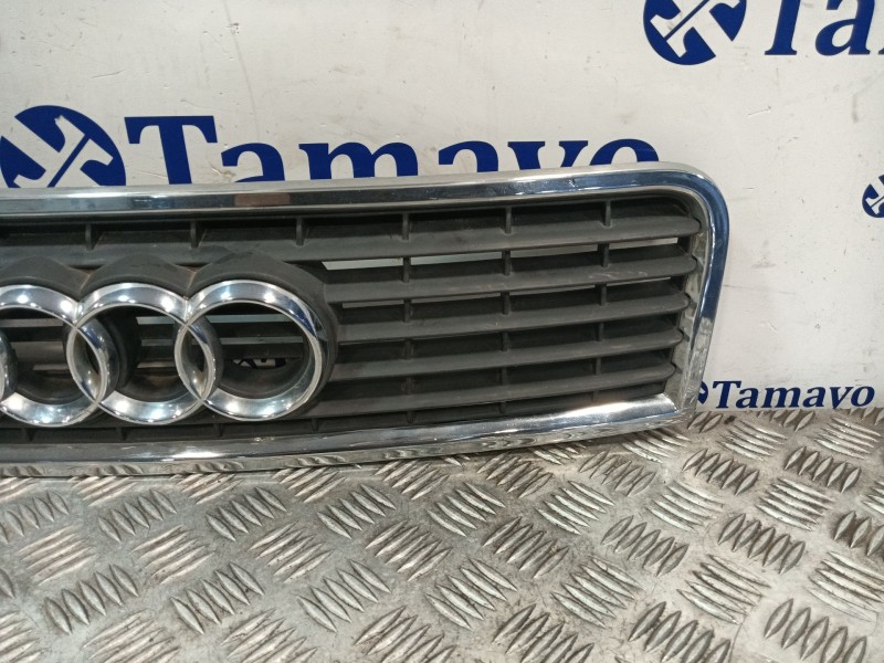 Recambio de rejilla delantera para audi a4 berlina (8e) referencia OEM IAM   