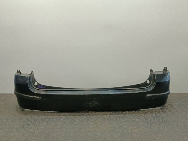 Recambio de paragolpes trasero para mazda premacy (cp) 2.0 td referencia OEM IAM   
