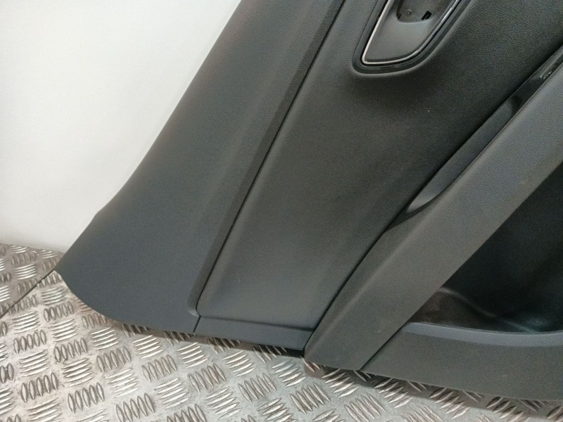 Recambio de guarnecido puerta trasera izquierda para seat leon (5f1) 1.4 tsi referencia OEM IAM 5F4867133L 5F4868605 5F4867115A