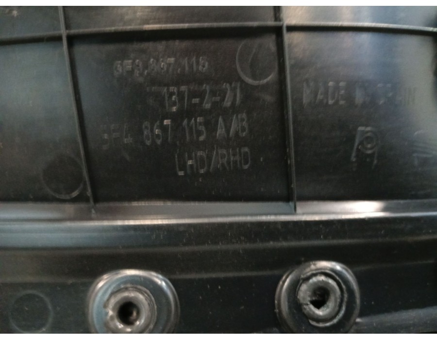 Recambio de guarnecido puerta trasera izquierda para seat leon (5f1) 1.4 tsi referencia OEM IAM 5F4867133L 5F4868605 5F4867115A