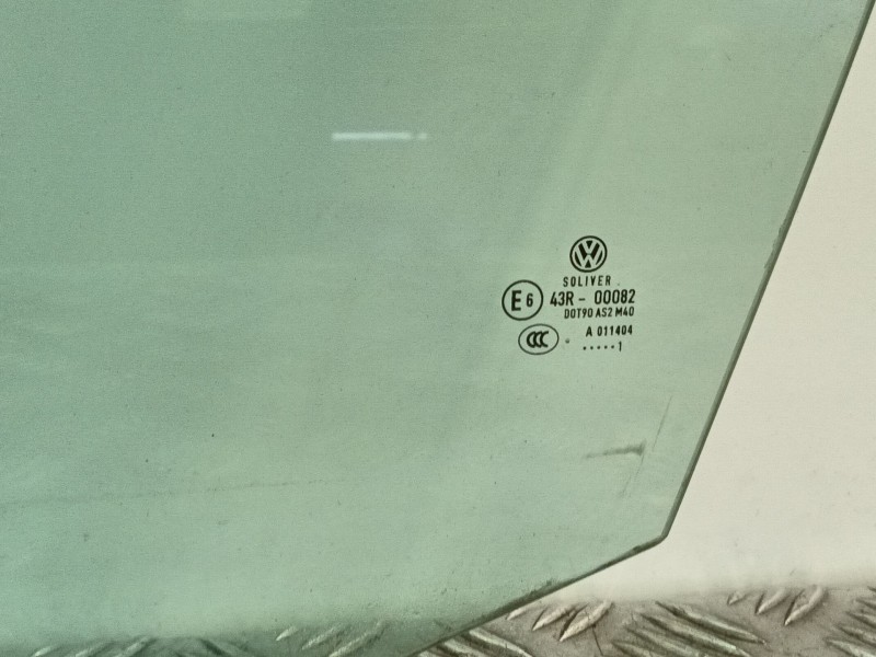 Recambio de luna delantera izquierda para volkswagen passat b7 variant (365) 2.0 tdi referencia OEM IAM E643R00082  
