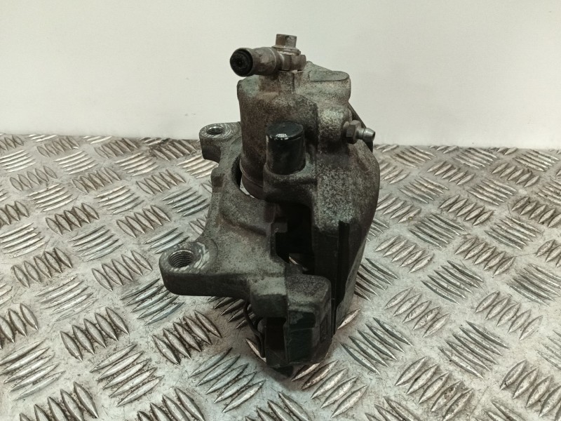Recambio de pinza freno delantera derecha para seat leon (1p1) fr hatchback referencia OEM IAM   