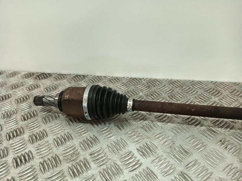 Recambio de transmision delantera derecha para dacia logan ii tce 90 referencia OEM IAM 391007857R  