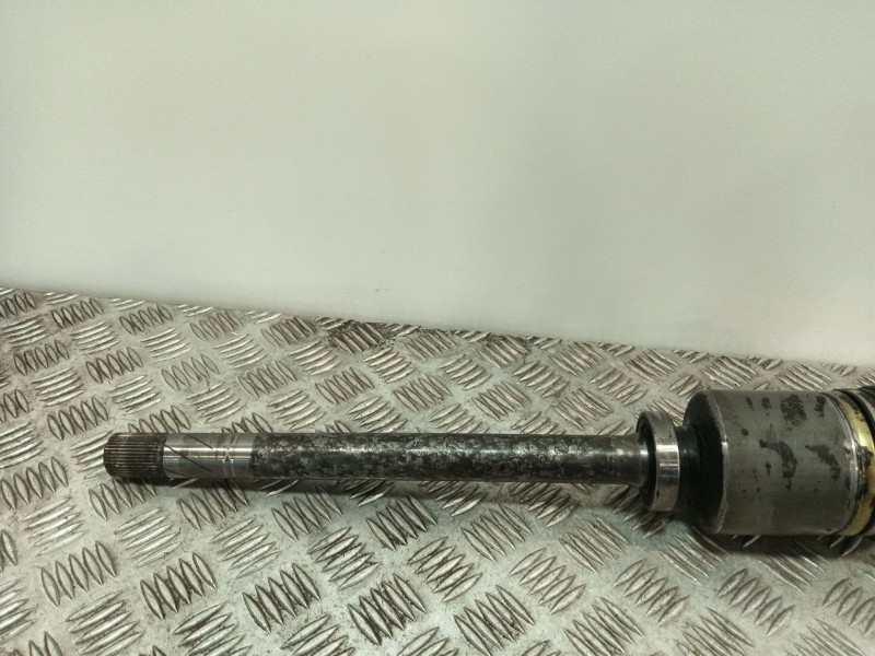 Recambio de transmision delantera derecha para renault trafic ii furgoneta (fl) 1.9 dci 80 (fl0b) referencia OEM IAM   