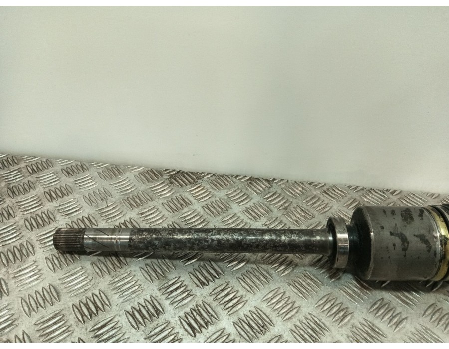 Recambio de transmision delantera derecha para renault trafic ii furgoneta (fl) 1.9 dci 80 (fl0b) referencia OEM IAM   