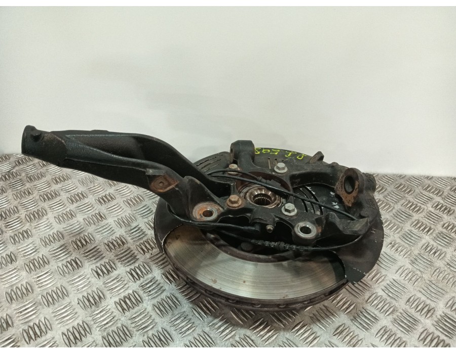 Recambio de mangueta delantera izquierda para land rover discovery iv (l319) 3.0 sdv6 4x4 referencia OEM IAM AH223K186A  