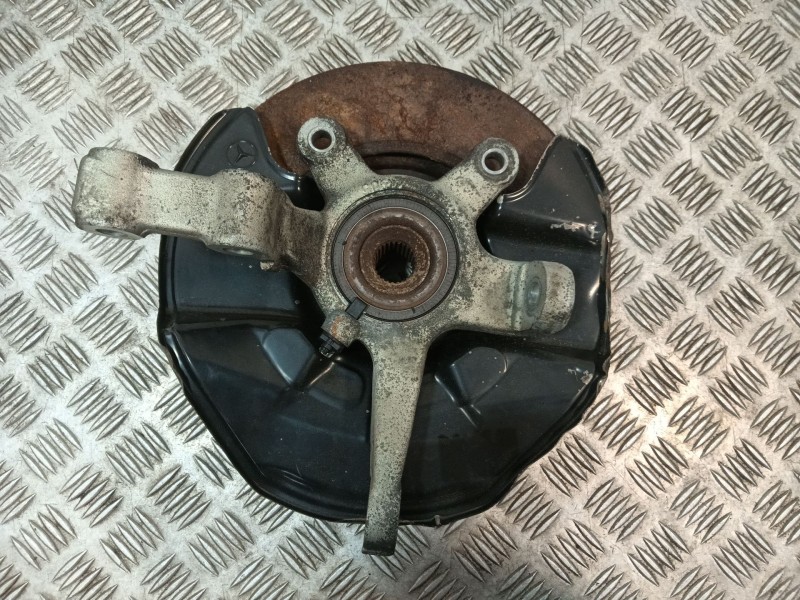 Recambio de mangueta delantera derecha para mercedes-benz clase b (w245) 2.0 cdi cat referencia OEM IAM   